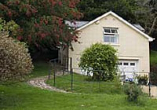 Penguin Properties - Holiday Let - Devon